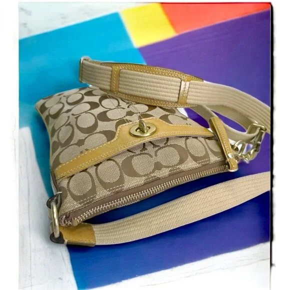 COACH Signature Canvas small crossbody bag in tan with turnlock - Picture 2 of 9